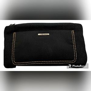 THE SAK BLACK LEATHER AND CROCHET WRISTLET EXCELLENT USED CONDITION